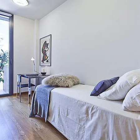 Apartment Barcelona Rentals - Pool Terrace In City Center Exterior photo
