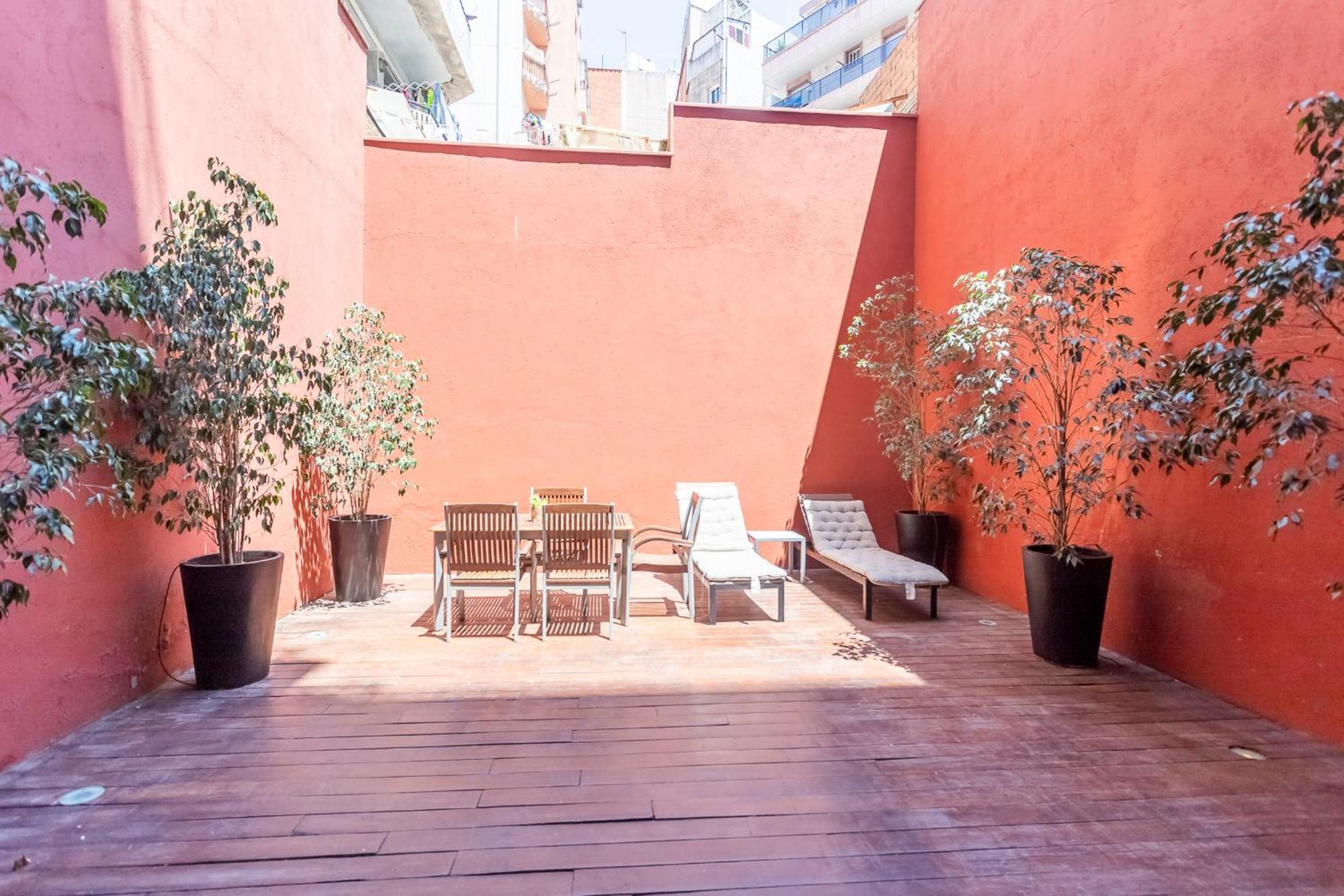 - Pool Terrace In Center Apartment Barcelona