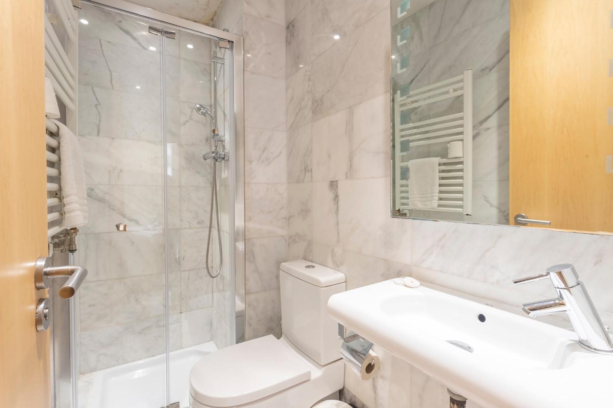 - Pool Terrace In Center Appartement